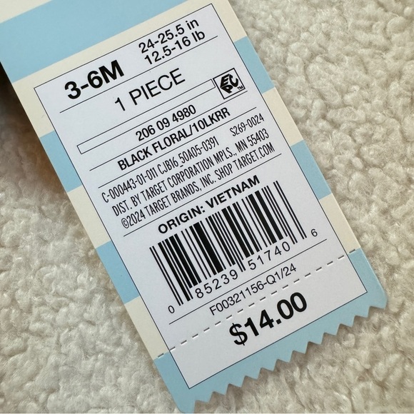 Cat & Jack Baby Girls Ruffle Sleeve Romper - Picture 8 of 8